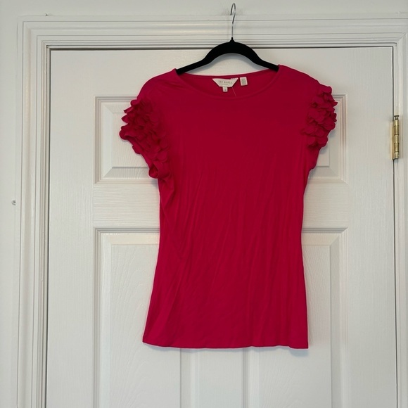 Ted Baker Blere Floral-Appliqué Tee - Picture 7 of 7